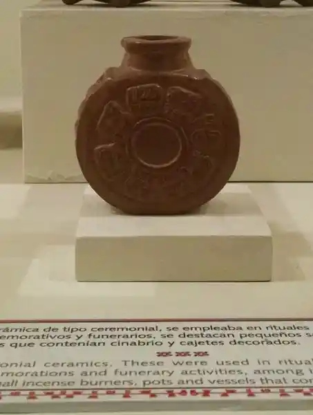 Sun-like symbol on a ceramic ritual item